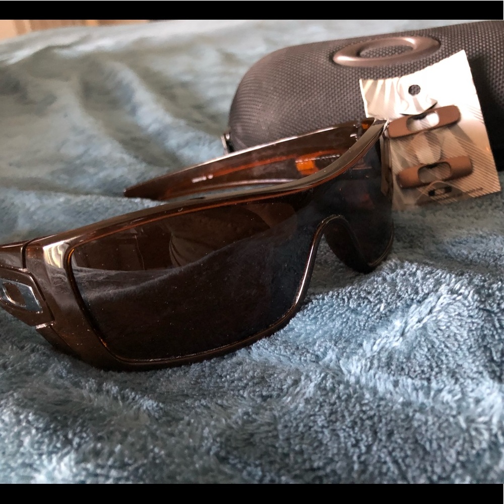 Oakley batwolf